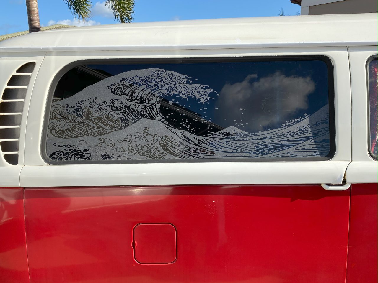 8 Surf Van window